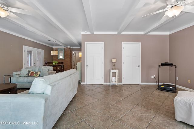 1402 Calhoun Street, Ocean Springs, MS 39564