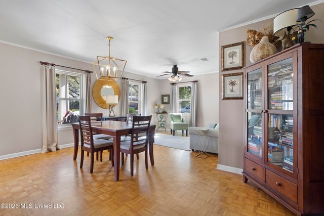 1402 Calhoun Street, Ocean Springs, MS 39564