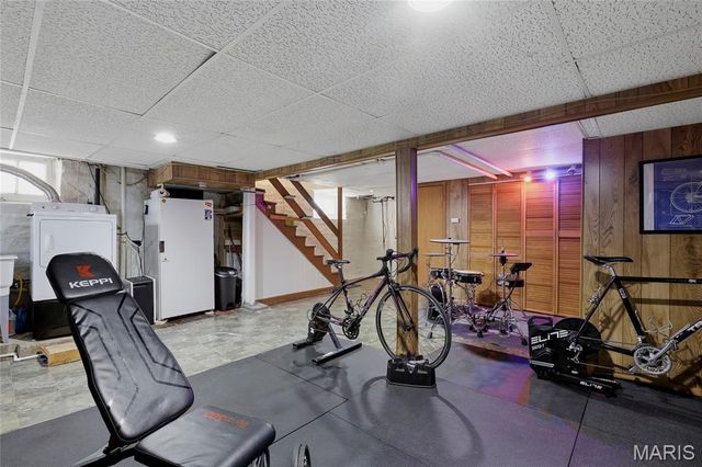 6635 Devonshire Avenue, St Louis, MO 63109