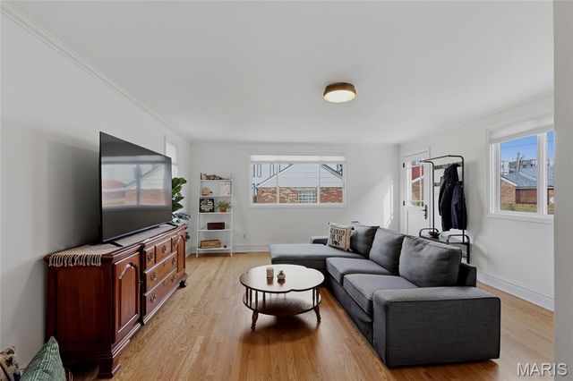 6635 Devonshire Avenue, St Louis, MO 63109