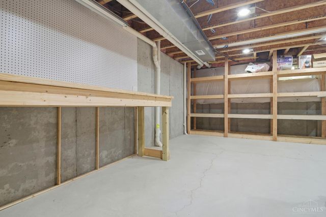 8332 Misty Shore Drive, West Chester, OH 45069