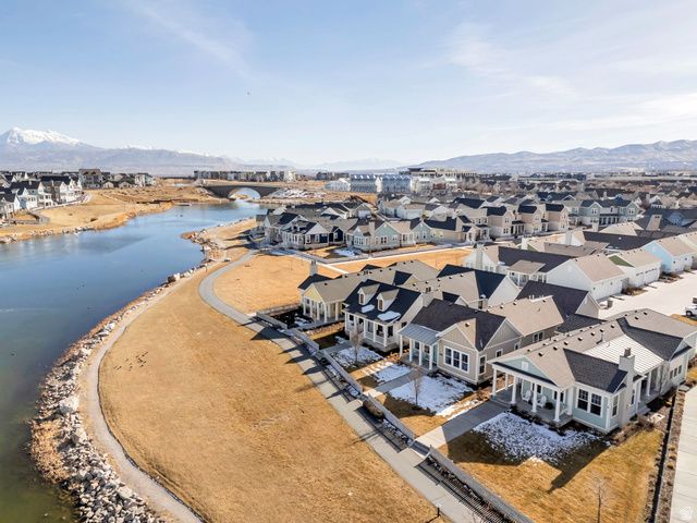 10943 S KESTREL RISE RD, South Jordan, UT 84009