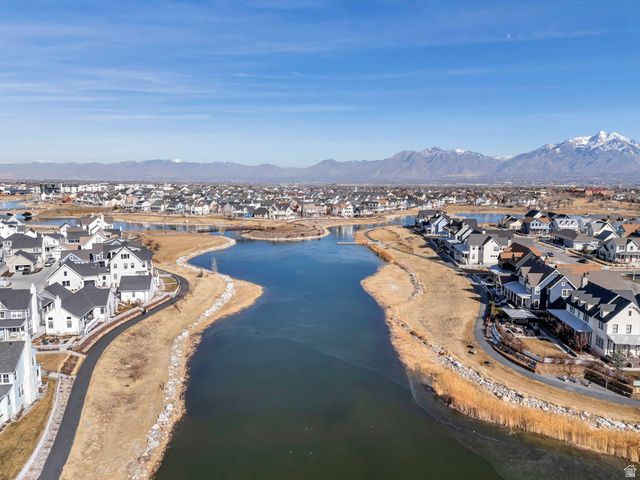 10943 S KESTREL RISE RD, South Jordan, UT 84009