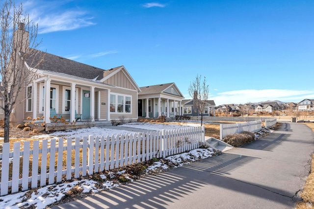 10943 S KESTREL RISE RD, South Jordan, UT 84009