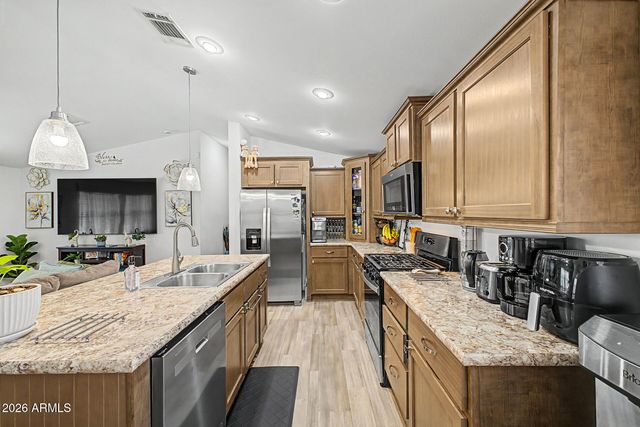 6818 W Villa Street, Phoenix, AZ 85043