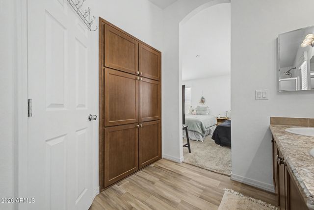 6818 W Villa Street, Phoenix, AZ 85043