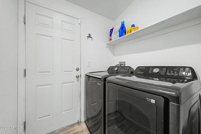 6818 W Villa Street, Phoenix, AZ 85043
