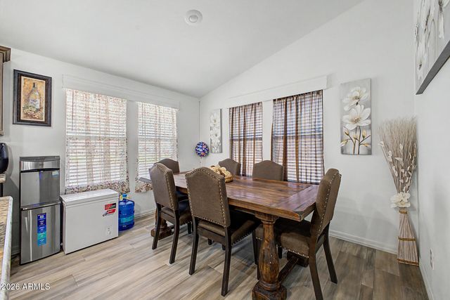 6818 W Villa Street, Phoenix, AZ 85043
