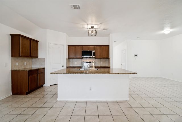 3415 Emerson Road, Forney, TX 75126