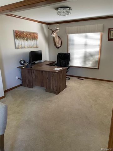 45357 Glengarry Boulevard, Canton, MI 48188