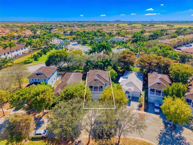 3228 SE 3rd Dr, Homestead, FL 33033