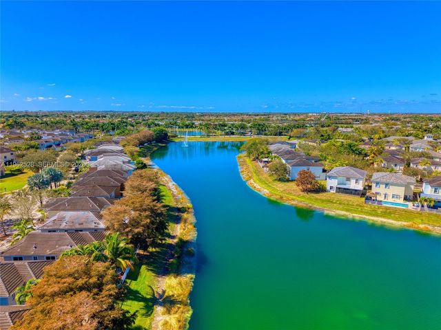 3228 SE 3rd Dr, Homestead, FL 33033