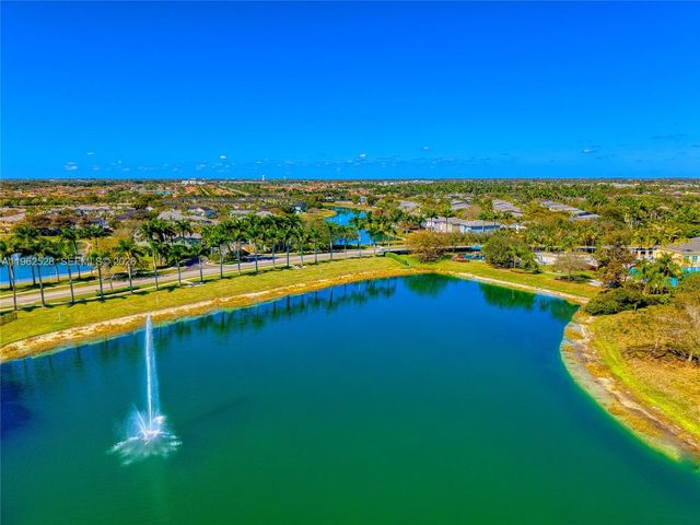 3228 SE 3rd Dr, Homestead, FL 33033