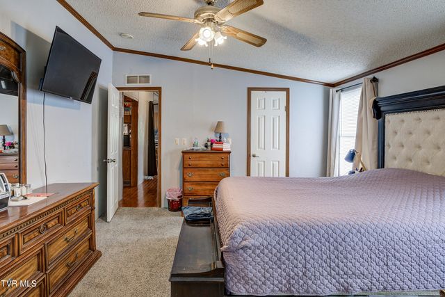 141 Hensen Avenue, Piney Flats, TN 37686
