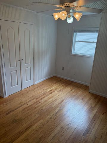 1310 WHITTIER AVE, Winchester, VA 22601