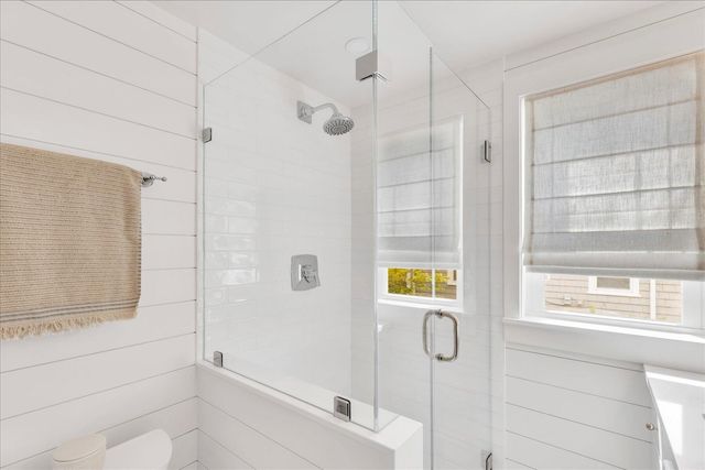 25 Lake Road E, West Yarmouth, MA 02673