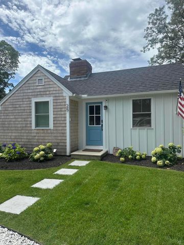 25 Lake Road E, West Yarmouth, MA 02673
