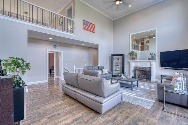 2177 Ledgewood Court, Newburgh, IN 47630