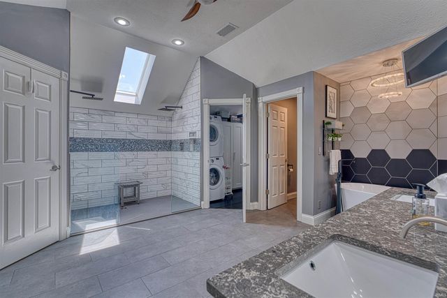 2177 Ledgewood Court, Newburgh, IN 47630