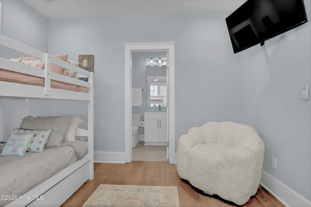32 Porpoise Place, Sneads Ferry, NC 28460