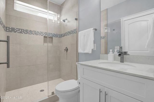 32 Porpoise Place, Sneads Ferry, NC 28460