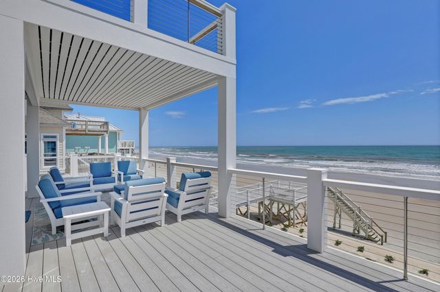 32 Porpoise Place, Sneads Ferry, NC 28460