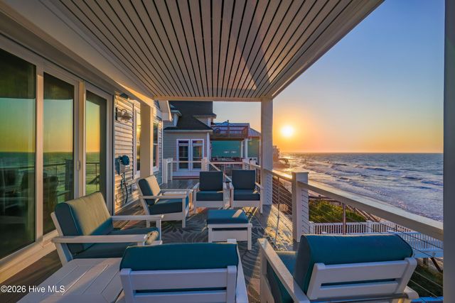 32 Porpoise Place, Sneads Ferry, NC 28460