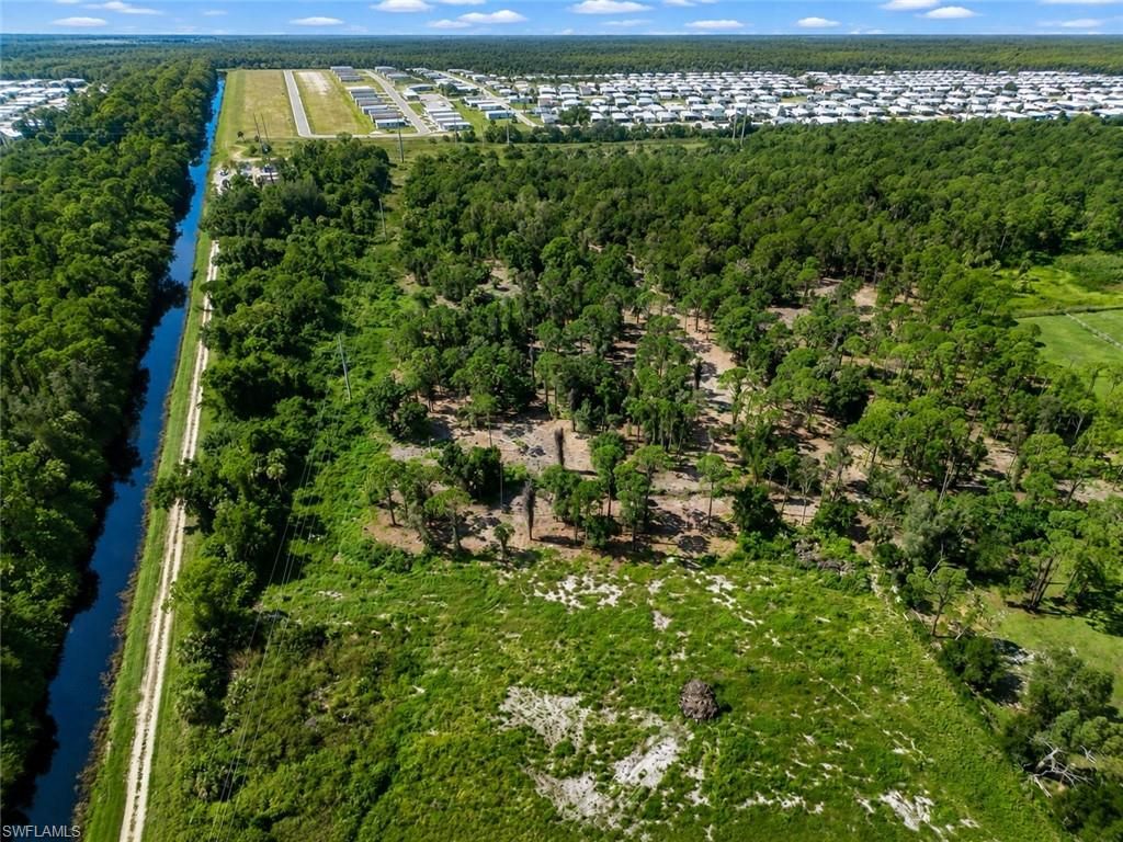 4800 Dor Lee LN, NORTH FORT MYERS, FL 33917 — photo 4