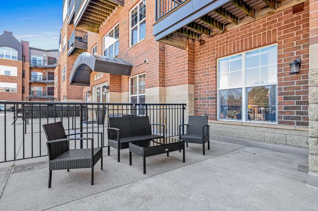 1800 Graham Avenue 121, Saint Paul, MN 55116