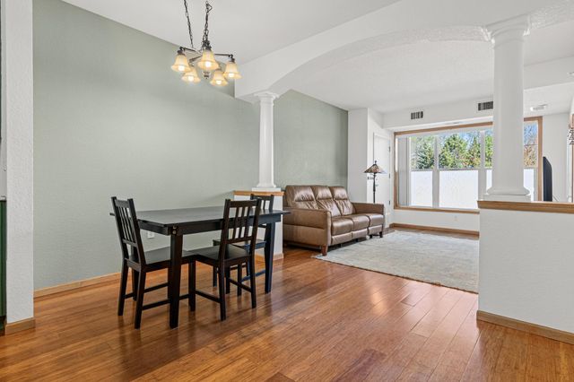 1800 Graham Avenue 121, Saint Paul, MN 55116