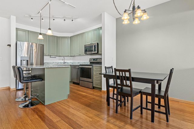 1800 Graham Avenue 121, Saint Paul, MN 55116