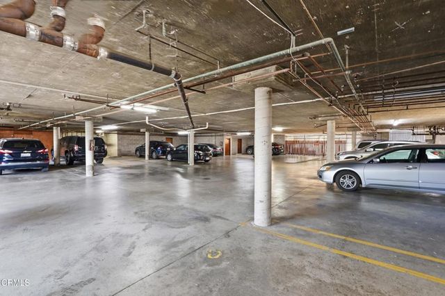 12321 Riverside Drive 105, Los Angeles, CA 91607