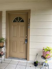 321 B Holiday Street B, Tomball, TX 77375