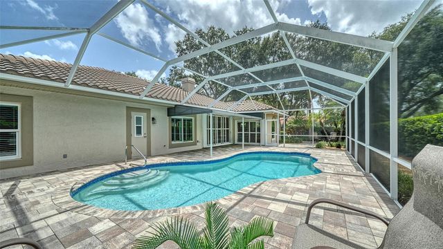 4322 HIGHLAND OAKS CIRCLE, Sarasota, FL 34235