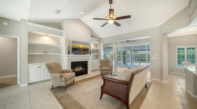 4322 HIGHLAND OAKS CIRCLE, Sarasota, FL 34235