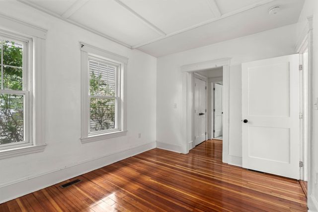 174 Warwick St, Methuen, MA 01844