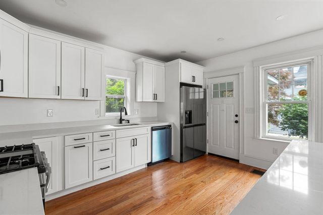 174 Warwick St, Methuen, MA 01844