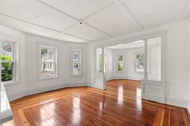 174 Warwick St, Methuen, MA 01844
