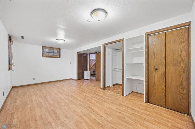 1402 11th Street N, Fargo, ND 58102