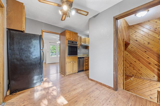 1402 11th Street N, Fargo, ND 58102