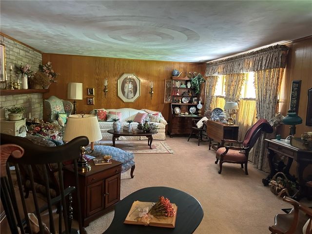 470 Quaker Church Rd, Perryopolis, PA 15473