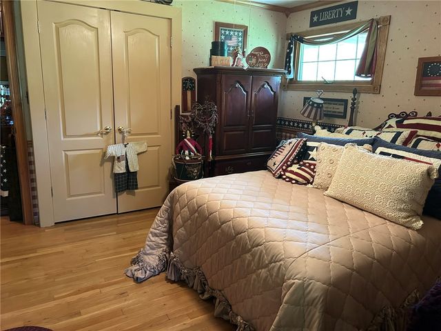 470 Quaker Church Rd, Perryopolis, PA 15473