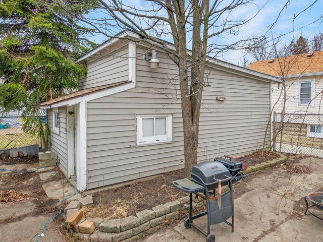 630 E Locust St 628-634 STREET, Milwaukee, WI 53212