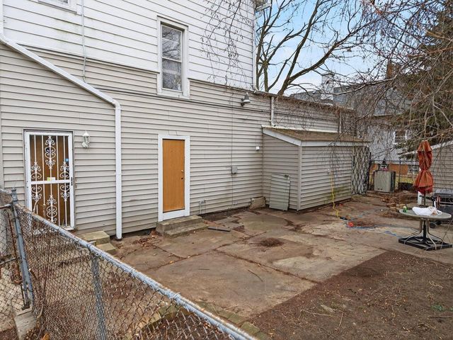 630 E Locust St 628-634 STREET, Milwaukee, WI 53212