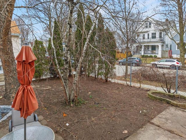 630 E Locust St 628-634 STREET, Milwaukee, WI 53212