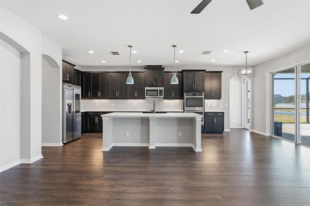 19324 E EAGLE CREEK LANE LANE, Tampa, FL 33647