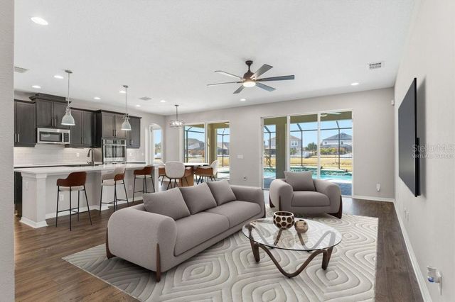 19324 E EAGLE CREEK LANE LANE, Tampa, FL 33647