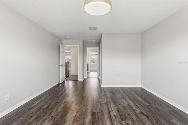 19324 E EAGLE CREEK LANE LANE, Tampa, FL 33647