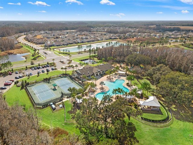 19324 E EAGLE CREEK LANE LANE, Tampa, FL 33647