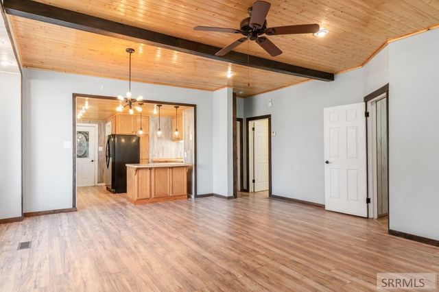 95 N 100 W, Blackfoot, ID 83221